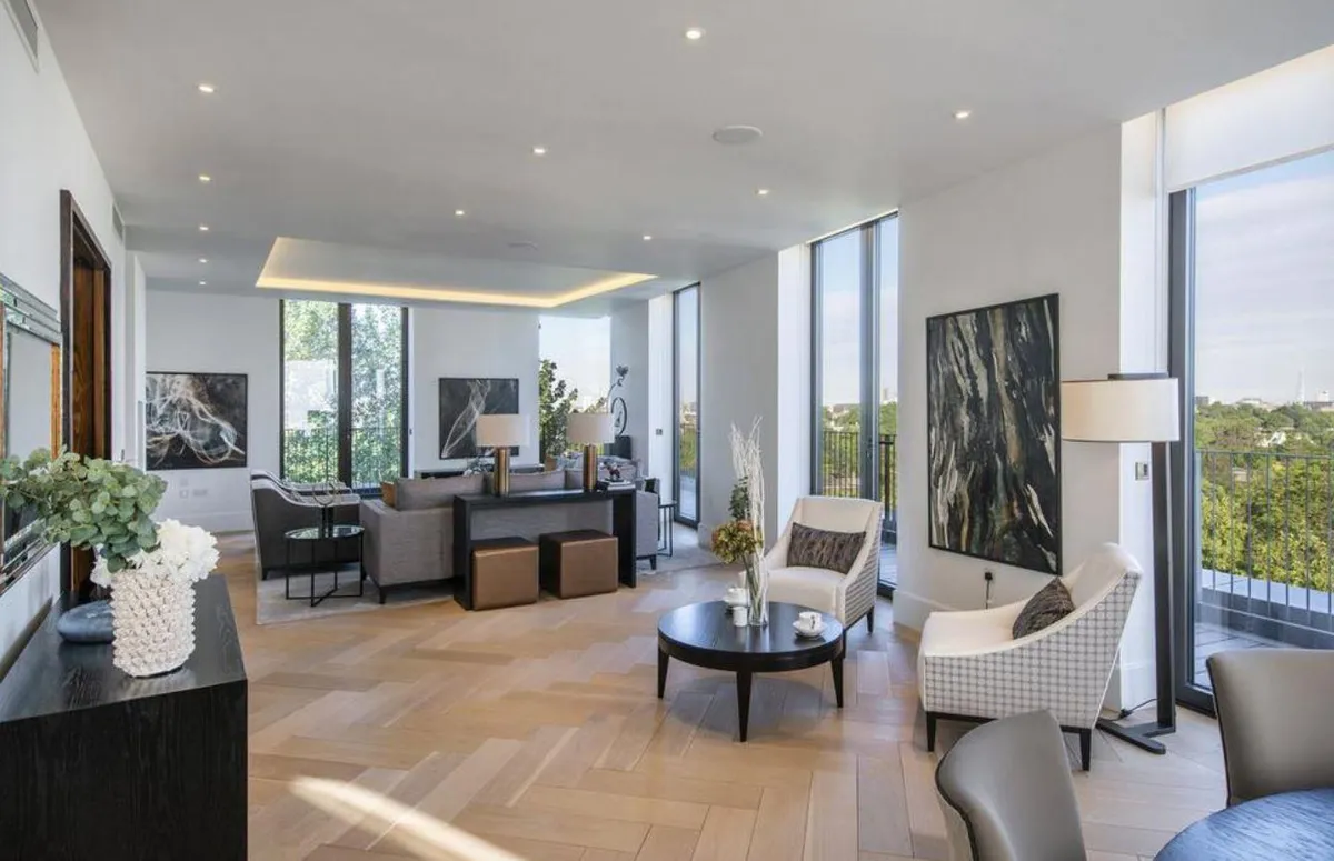 811aa3c83a3b3eb5ad950561b74b103f5ae49924